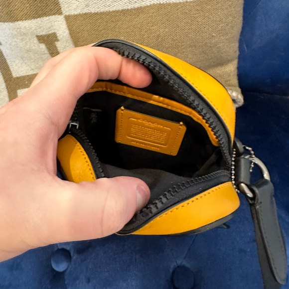 Coach crossbody small - Picture 2 of 4